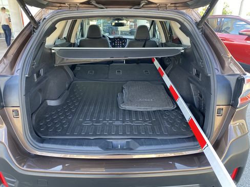 Used 2020 Subaru Outback Limited w/ Tech Package 2 AWD/4WD image 21