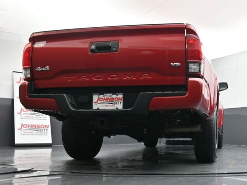 Used 2020 Toyota Tacoma SR5 image 37