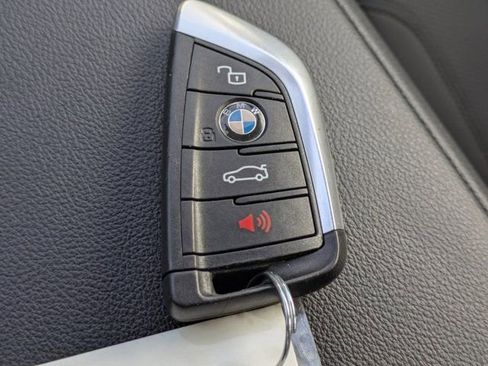 Used 2025 BMW M340i image 24