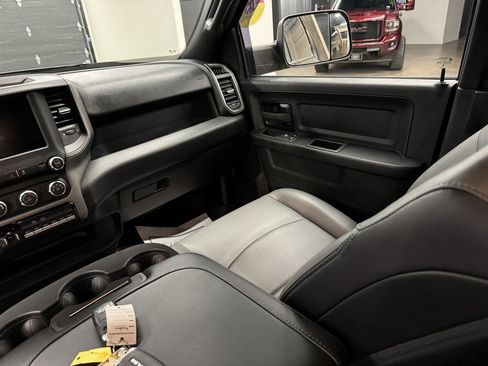 Used 2022 RAM 4500 Tradesman w/ Chrome Appearance Group AWD/4WD image 38