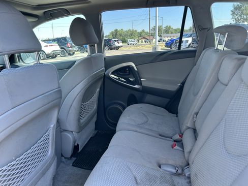 Used 2008 Toyota RAV4 Limited AWD/4WD image 10