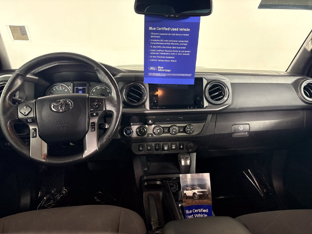 Used 2019 Toyota Tacoma TRD Sport w/ Technology Package AWD/4WD image 25