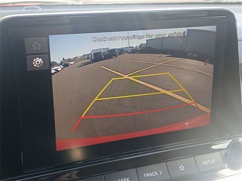 Certified 2023 Kia Forte LXS image 17