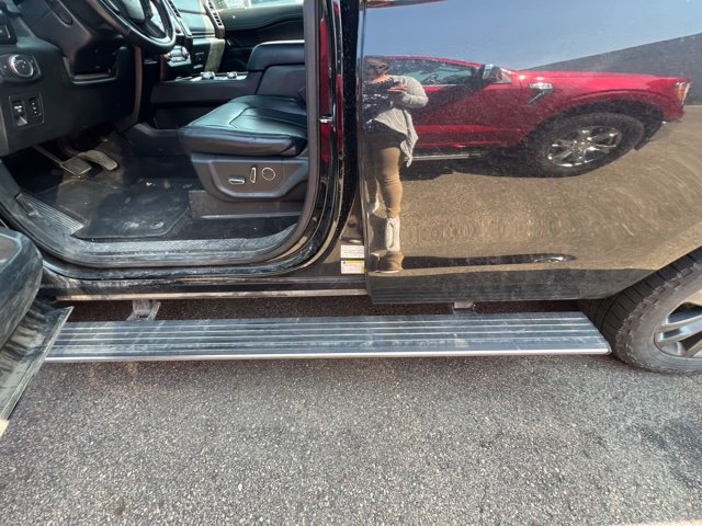 Used 2019 Ford Expedition Limited w/ Equipment Group 301A AWD/4WD image 6