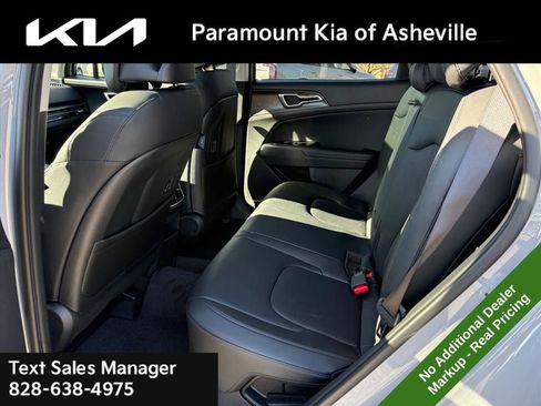 New 2026 Kia Sportage AWD Hybrid image 23