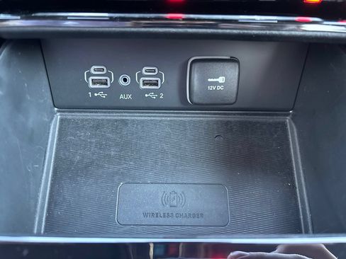 Used 2024 Jeep Grand Cherokee Laredo X w/ Luxury Tech Group I AWD/4WD image 69