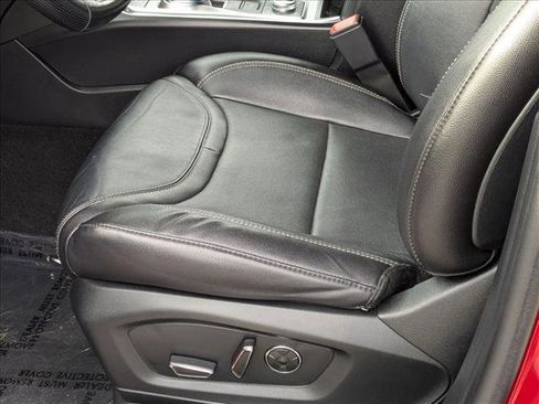 Used 2020 Ford Explorer ST w/ ST Street Pack image 8