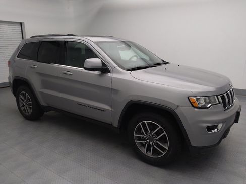 Used 2020 Jeep Grand Cherokee Laredo w/ Laredo X Package image 11