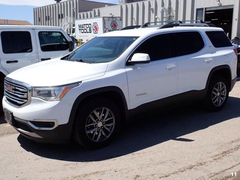 Used 2018 GMC Acadia SLT AWD/4WD image 6