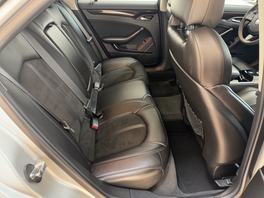Used 2011 Cadillac CTS V RWD image 29