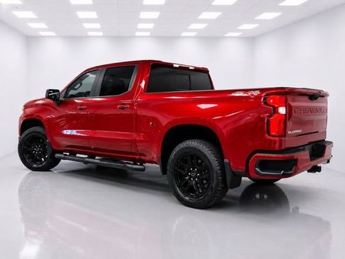 Used 2024 Chevrolet Silverado 1500 RST w/ Convenience Package II AWD/4WD image 4
