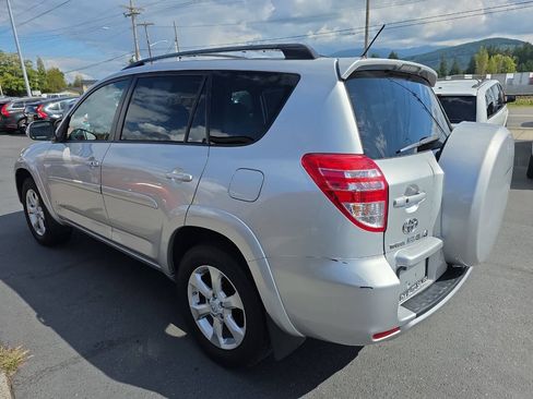 Used 2010 Toyota RAV4 Limited w/ Limited Extra Value Pkg AWD/4WD image 5