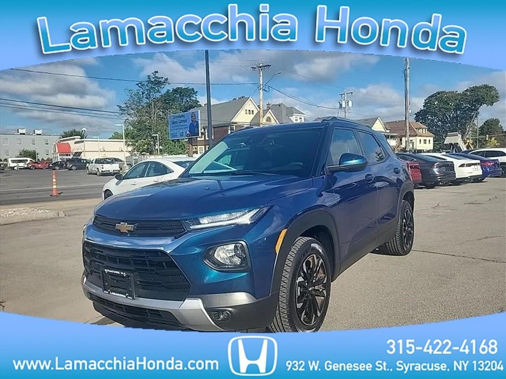 Used 2021 Chevrolet TrailBlazer LT w/ Convenience Package AWD/4WD image 1