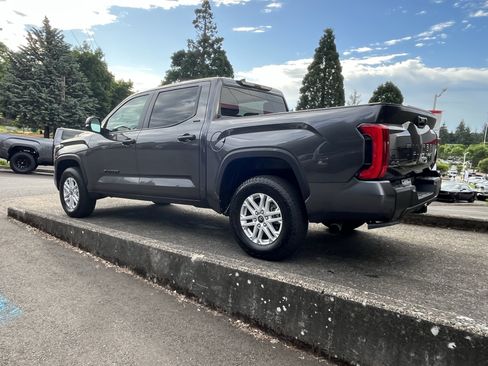 Used 2024 Toyota Tundra SR5 w/ SR5 Convenience Package AWD/4WD image 5