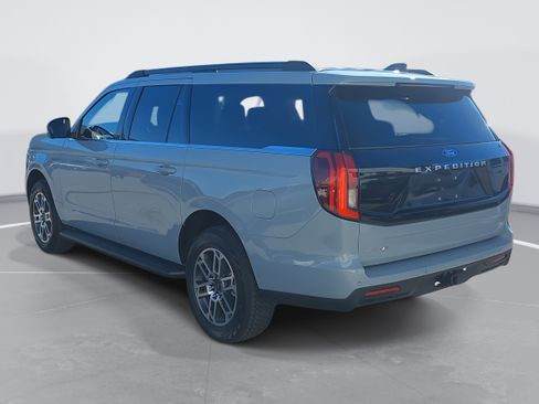 New 2025 Ford Expedition Max Active image 7