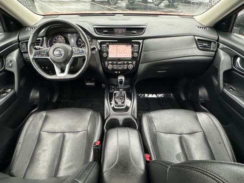 Used 2020 Nissan Rogue SL w/ Premium Package image 33