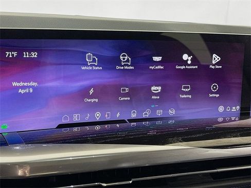 New 2025 Cadillac Escalade IQ Luxury 1 w/ Smart Trailering package image 7