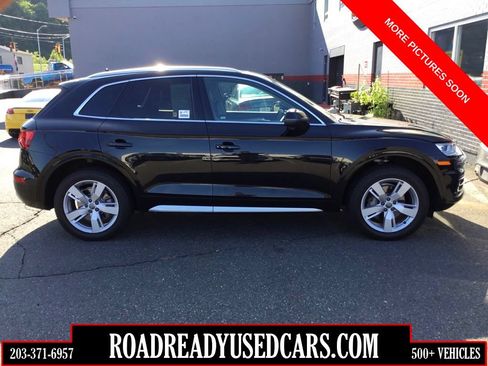 Used 2018 Audi Q5 2.0T Premium Plus w/ Premium Plus Package AWD/4WD image 1