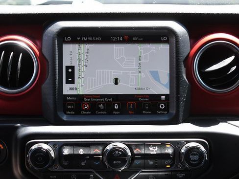 Used 2023 Jeep Gladiator Rubicon w/ Cold Weather Group AWD/4WD image 19