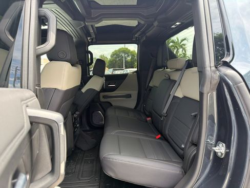 Used 2026 GMC Hummer EV 4x4 Crew Cab image 17