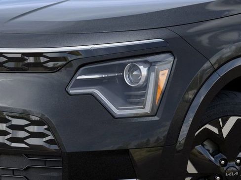 New 2026 Kia Niro Wind FWD image 10