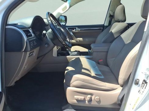 Used 2021 Lexus GX 460 Premium AWD/4WD image 19