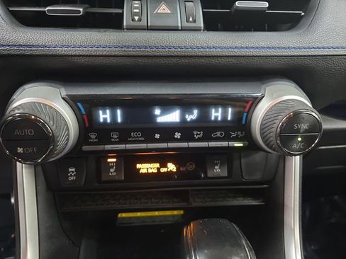 Used 2019 Toyota RAV4 XSE image 21