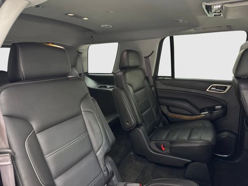 Used 2017 GMC Yukon Denali w/ Open Road Package AWD/4WD image 45