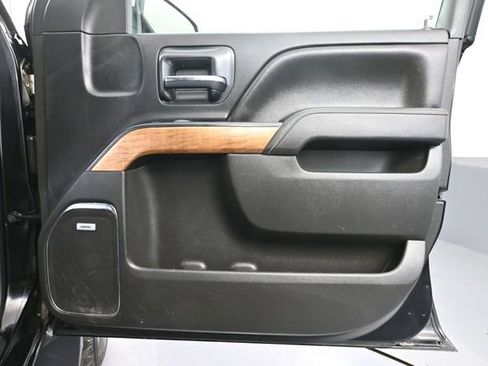 Used 2015 Chevrolet Silverado 1500 LTZ w/ LTZ Plus Package AWD/4WD image 44