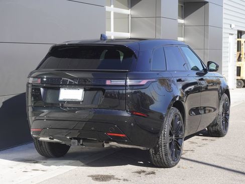 New 2026 Land Rover Range Rover Velar Dynamic SE image 2