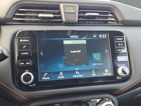 New 2025 Nissan Versa SR w/ Trunk Package image 23