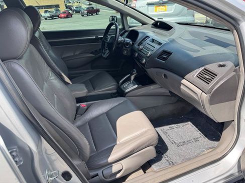Used 2011 Honda Civic EX-L image 19