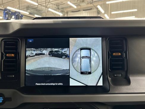 Certified 2022 Ford Bronco Badlands AWD/4WD image 21
