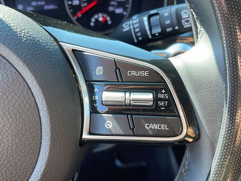 Used 2022 Kia Seltos S FWD image 19