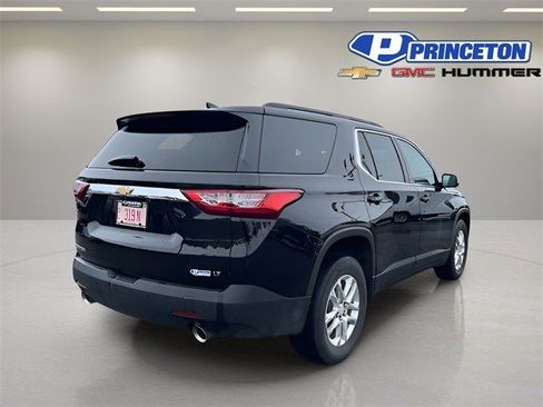 Certified 2021 Chevrolet Traverse LT image 12