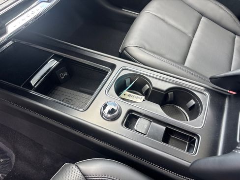 New 2026 Lincoln Corsair Premiere AWD/4WD image 24