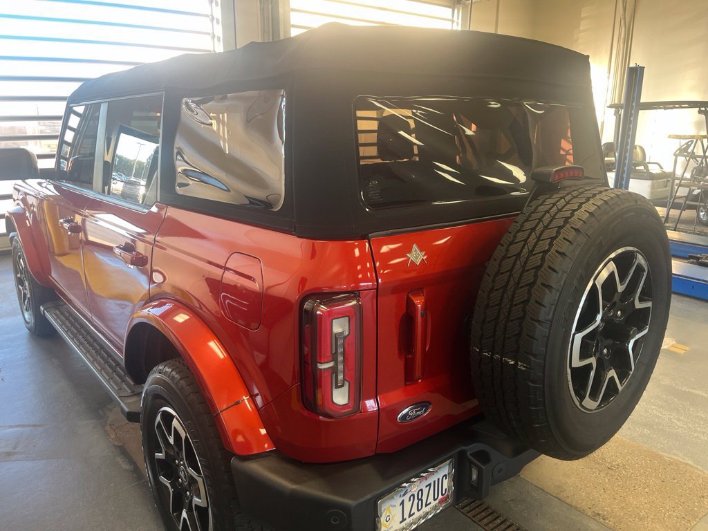 Certified 2024 Ford Bronco Outer Banks AWD/4WD image 5