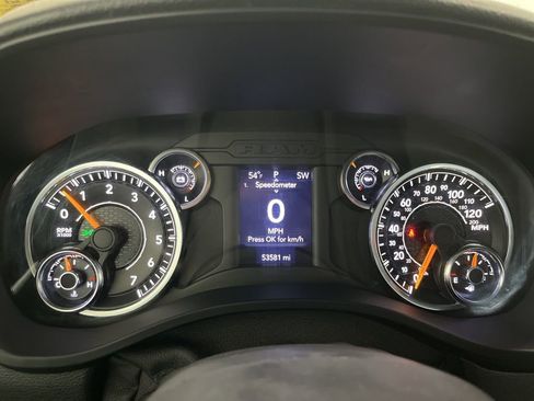 Used 2021 RAM 1500 Big Horn AWD/4WD image 8