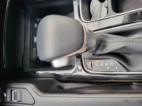 Used 2025 Kia Telluride S image 8