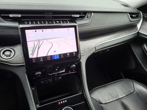 Used 2023 Jeep Grand Cherokee Limited w/ Black Appearance Package RWD image 20
