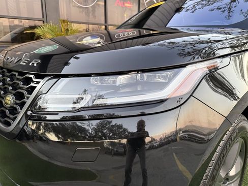 Used 2021 Land Rover Range Rover Velar R-Dynamic S image 9