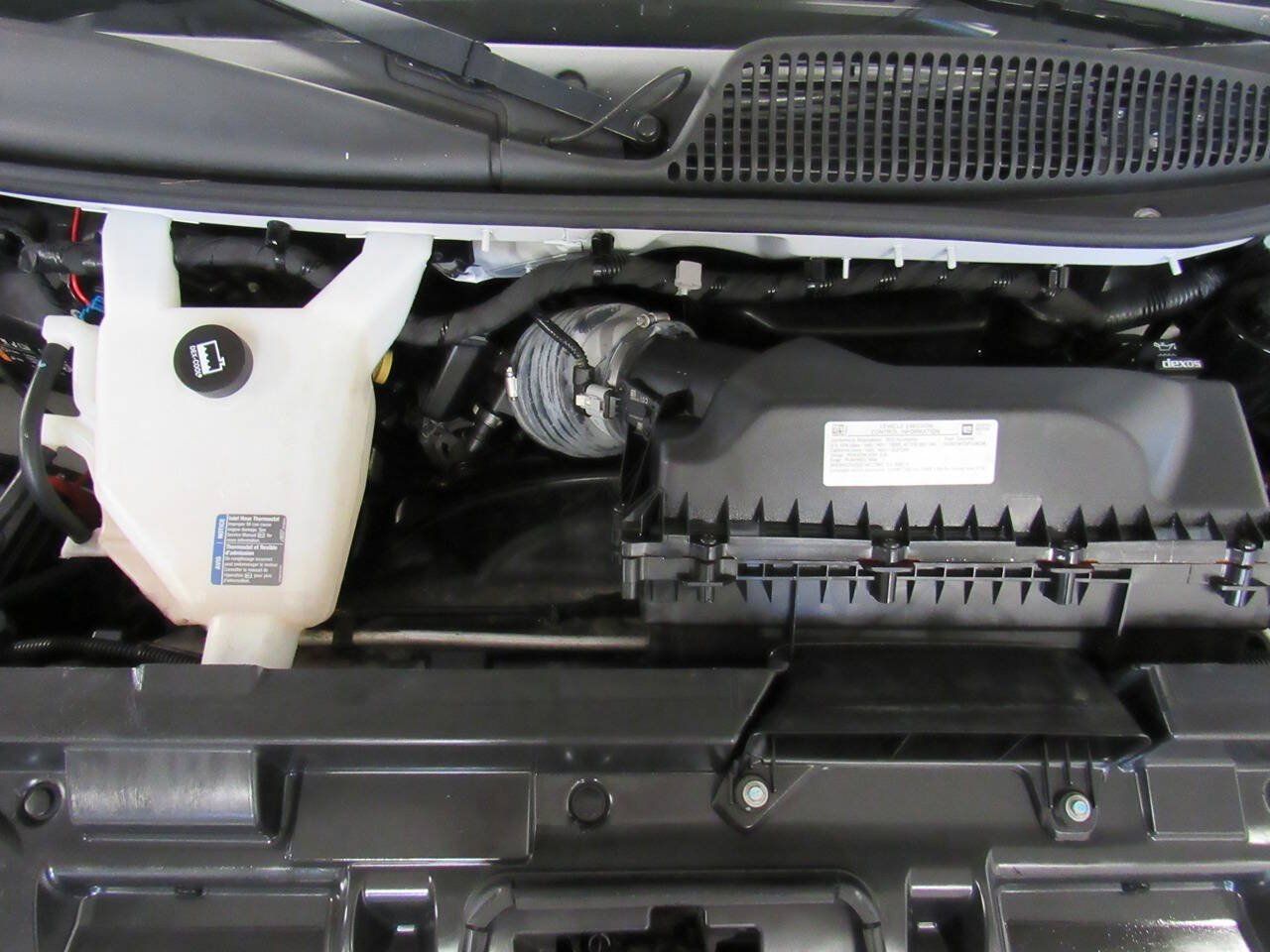 Used 2023 GMC Savana 3500 w/ Power Convenience Package RWD image 31