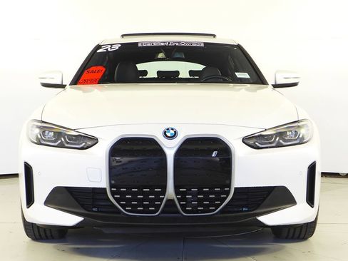 Certified 2023 BMW i4 eDrive35 RWD image 3
