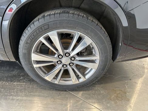 Used 2020 Cadillac XT6 Premium Luxury w/ LPO, Floor Liner Package image 19