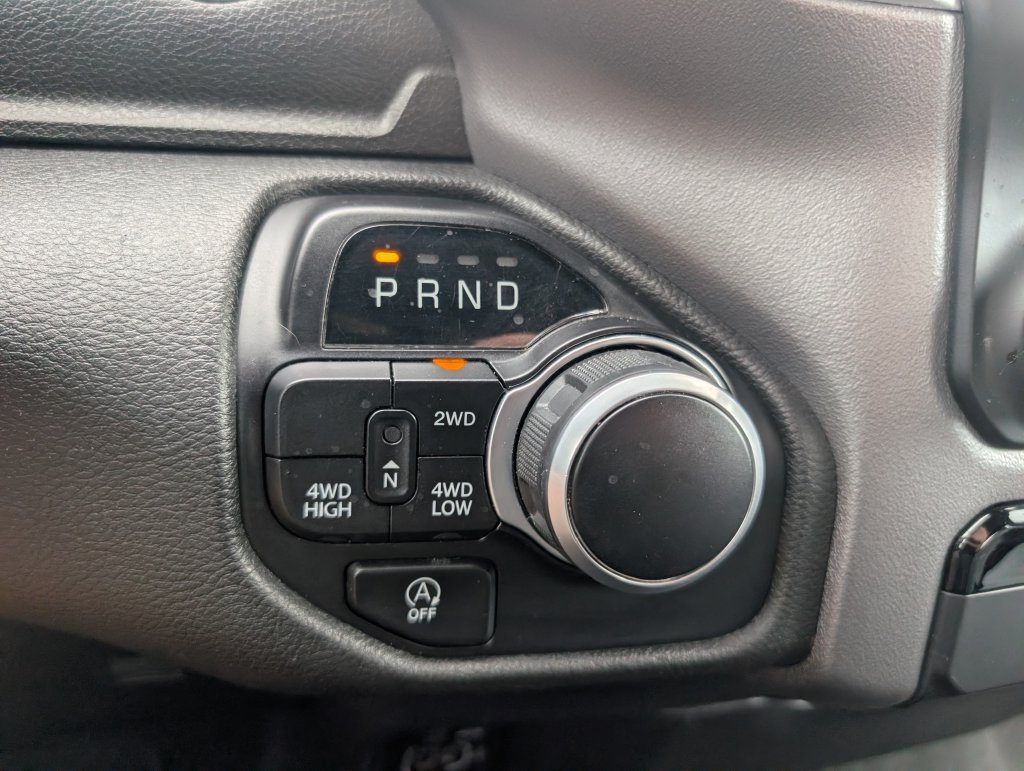 Used 2023 RAM 1500 Big Horn AWD/4WD image 18