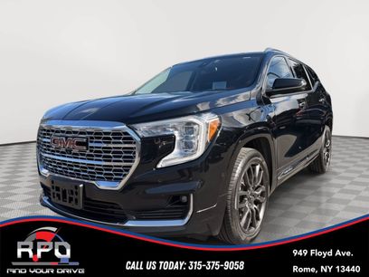 Used 2022 GMC Terrain Denali w/ Black Diamond Edition