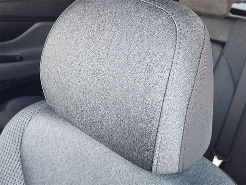 Used 2019 Hyundai Santa Fe SEL image 24