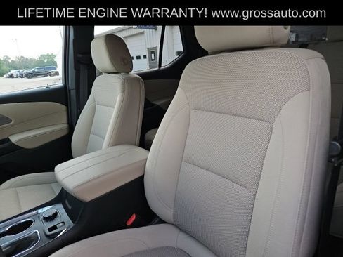 Used 2023 Chevrolet Traverse LS w/ Midnight/Sport Edition AWD/4WD image 17