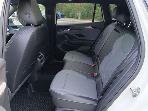 New 2026 Volkswagen Tiguan SE R-Line AWD/4WD image 24