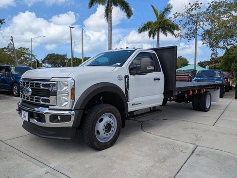 New 2026 Ford F550 4x4 Regular Cab Super Duty image 2